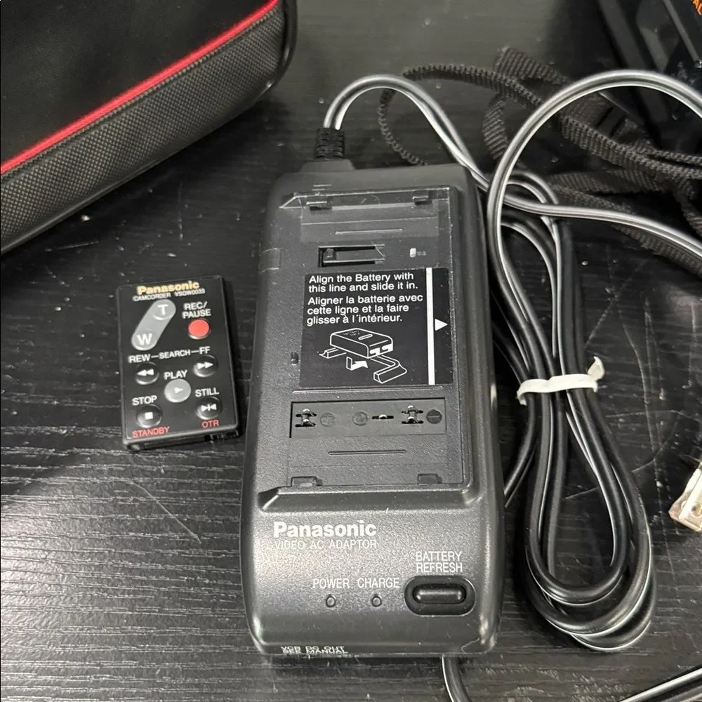 Panasonic PV-D507 Palmcorder VHS-C Camcorder Black 20x optical zoom